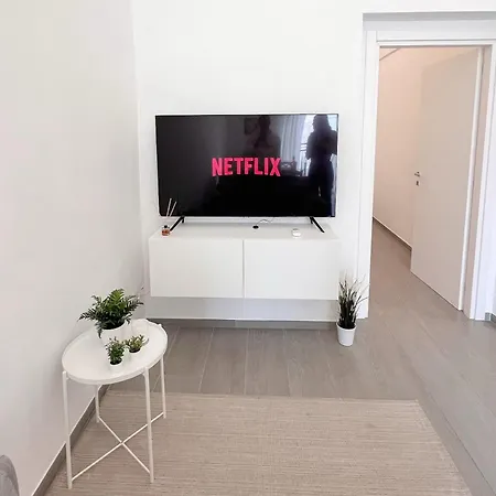 Donna Anna Polignano a Mare